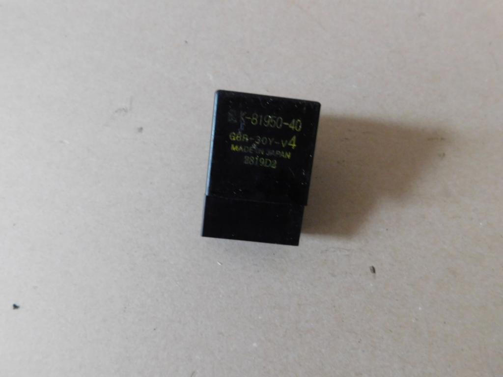 Yamaha R1 rn22 09 реле