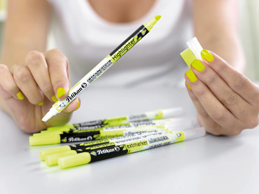 Zakreślacz zmazywalny korektor 2w1 2szt PELIKAN EAN (GTIN) 4012700931429