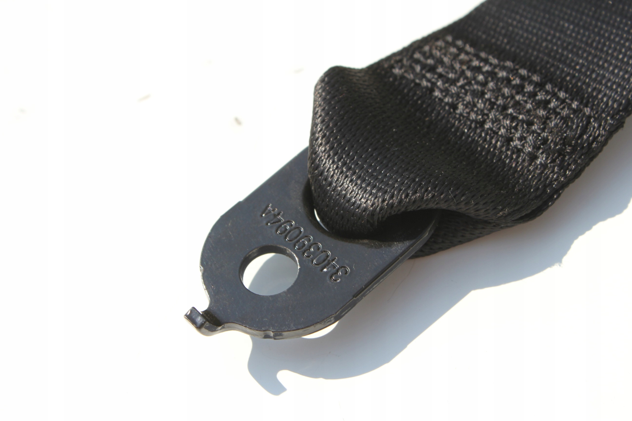 B0e98d574026904b98f4664f3d18