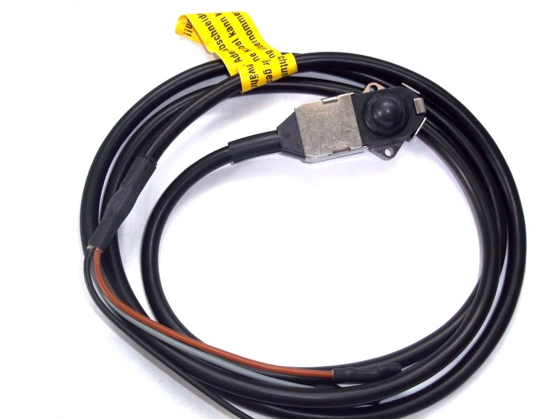 nožní ovládání, nakládací výtah, mikrospínač