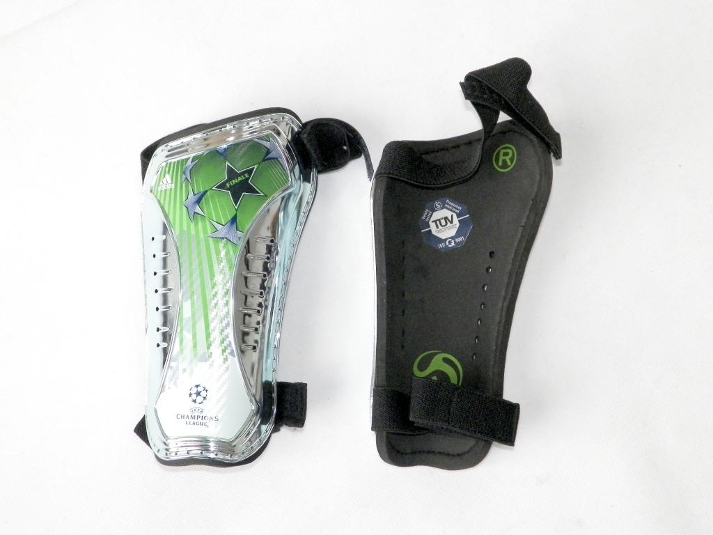 ADIDAS OCHRANIACZE PIŁKARSKIE TWARDE OCHRANIACZ L Marka adidas