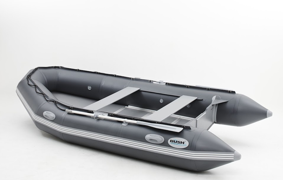 Łódź Pneum, Favorit F-470R" Bush Tokarex