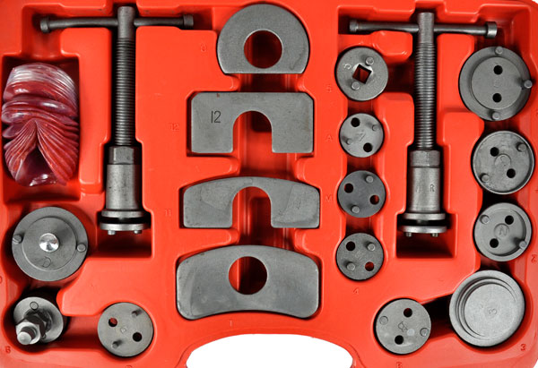 ZESTAW DO WYCISKANIA TLOCZKOW HAMULCOWYCH 35SZT Producent code 02542