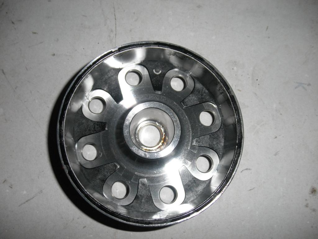 Yamaha R1 RN22 09-магнитное колесо генератор