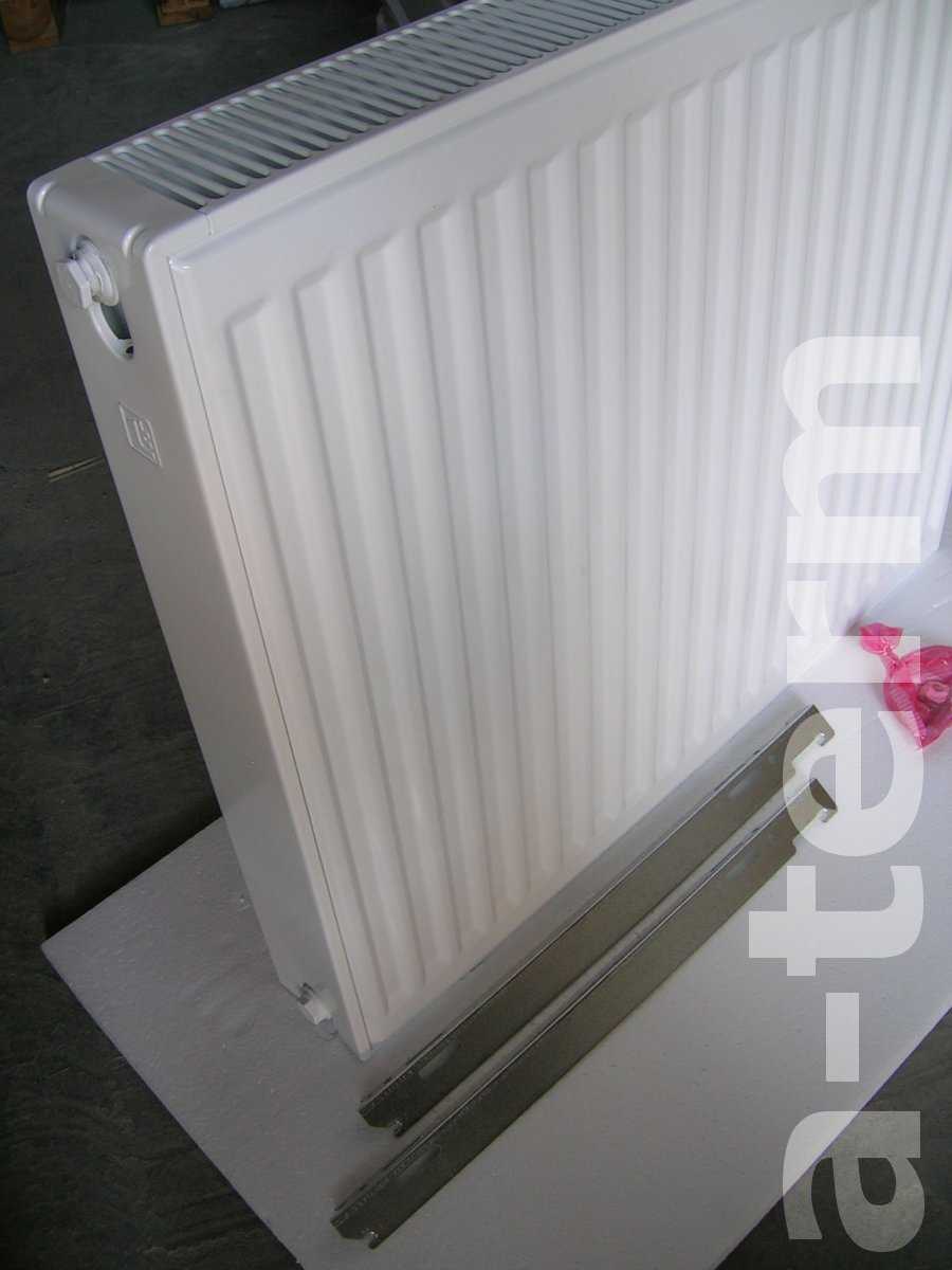 GRZEJNIK panelowy C33 200x1000 JAKOŚĆ Marka Caradon