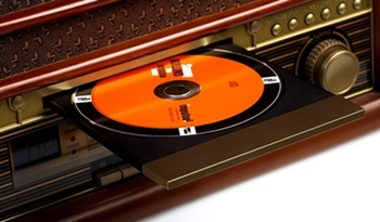 Gramofon RETRO CAMRY CR 1111 RADIO CD USB MP3 Model CR 1111