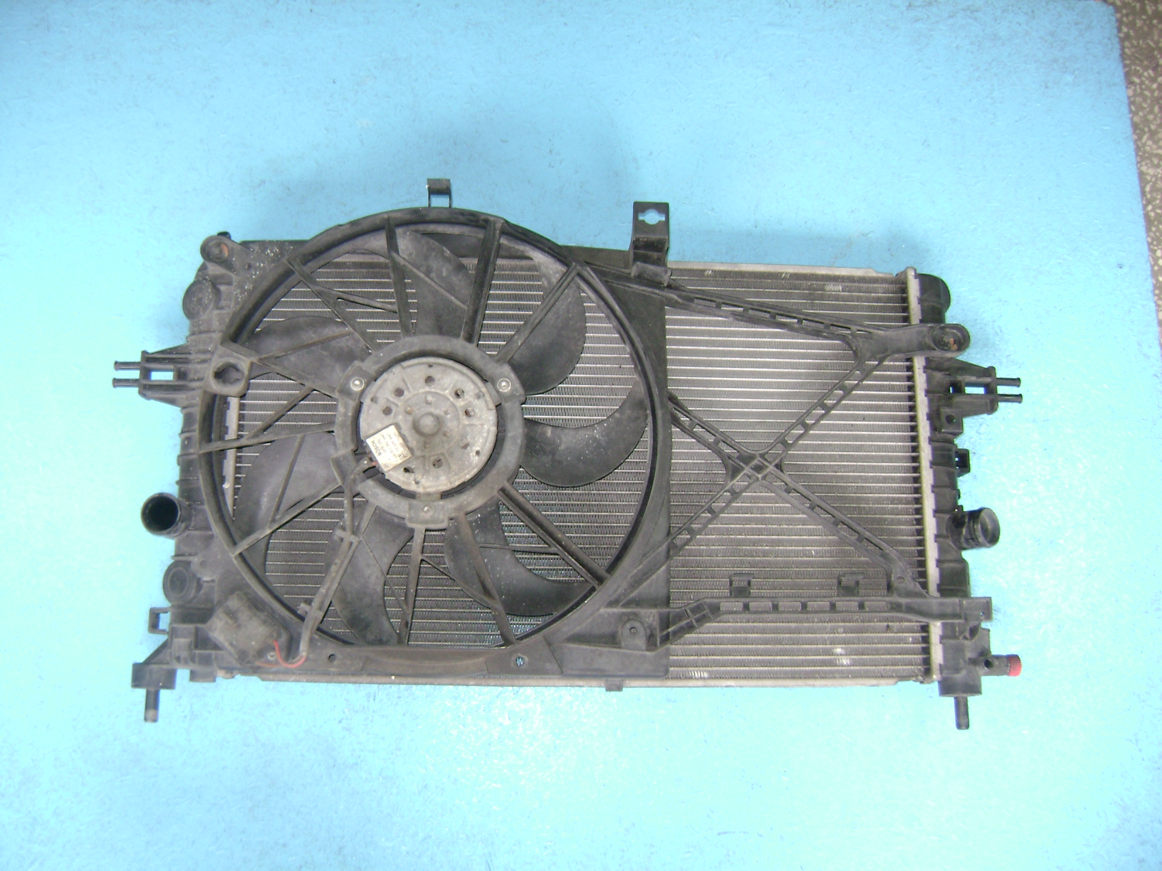 CHŁODNICA PLUS WENYLATOR OPEL ZAFIRA B