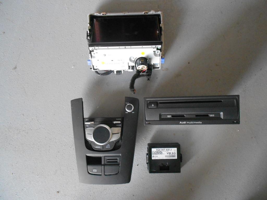 AUDI A3 8V MMI навігація 8V0035874