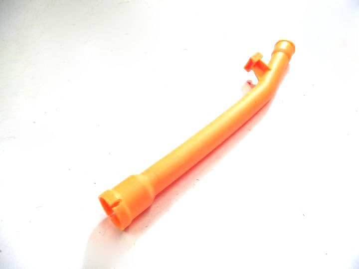 GNIAZDO MIARKI OLEJU SKODA VW SEAT AUDI 06A103663B Numer katalogowy części 06A103663B