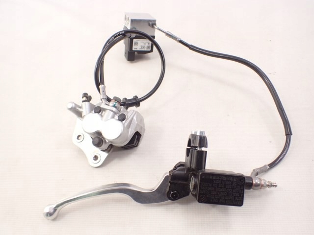 Головний гальмівний циліндр передній ABS супорт Peugeot Django