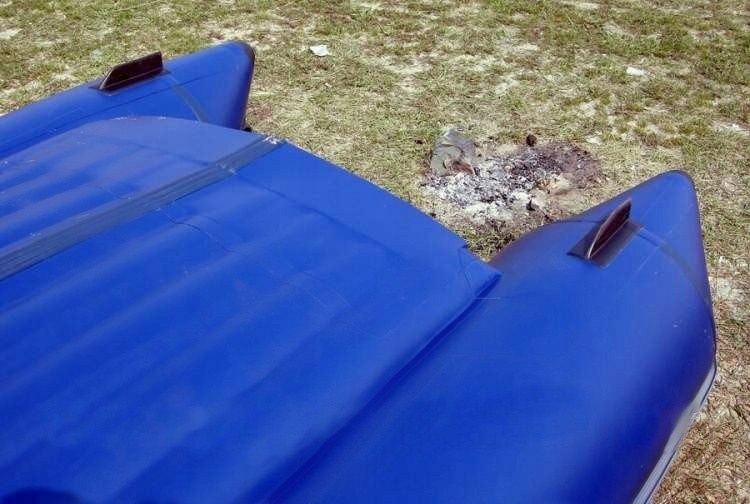 FIN STABILIZATOR OSŁONKA PRZYKLEJANY DO PONTONU Marka Anmur