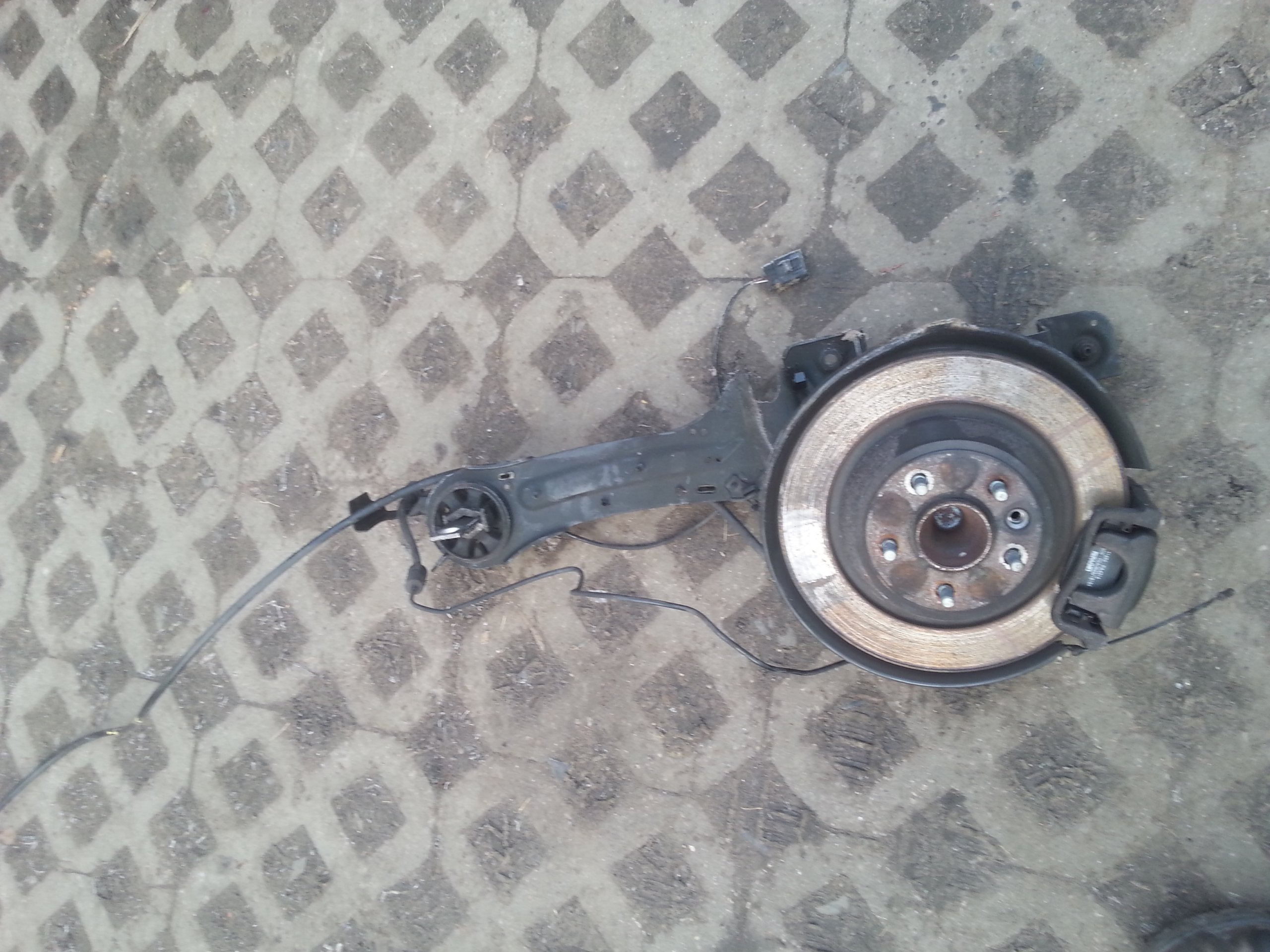 МАТОЧИНА ВАЖІЛЬ ПІДВІСКИ MONDEO MK4 ЛІВИЙ І ПРАВИЙ