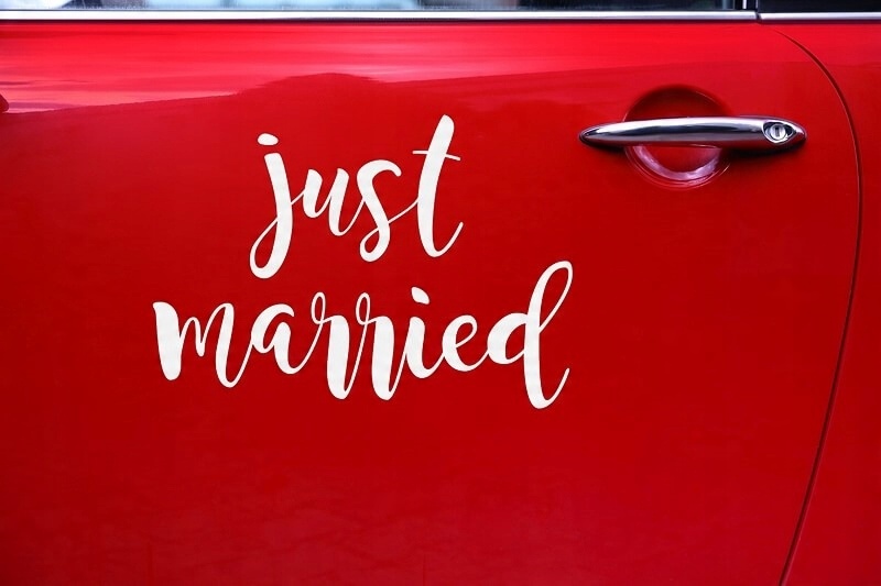 

Naklejka ślubna na samochód - Just married