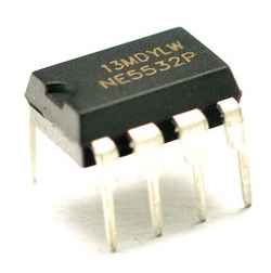 

Wzmacniacz operacyjny NE5532P