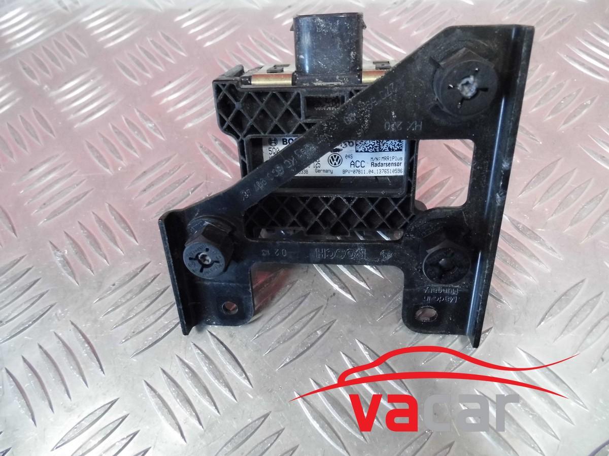 5Q0907561A RADAR DYSTANSU DISTRONIC VW SKODA AUDI Producent czesci Bosch