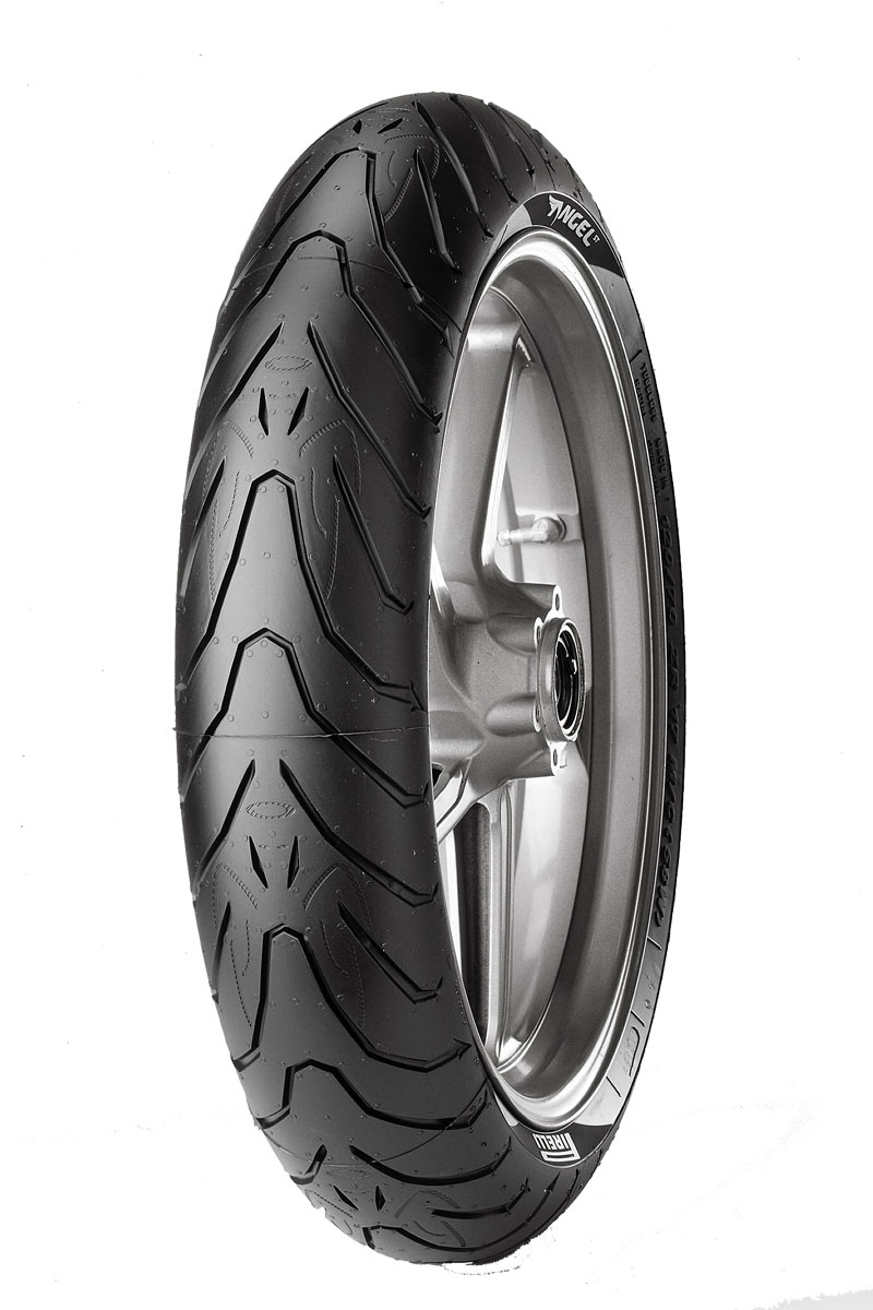 

Pirelli Angel St 120/70/17 Świeże 120/70ZR17