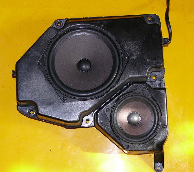 speaker door right front MERCEDES W140 S-KLASA