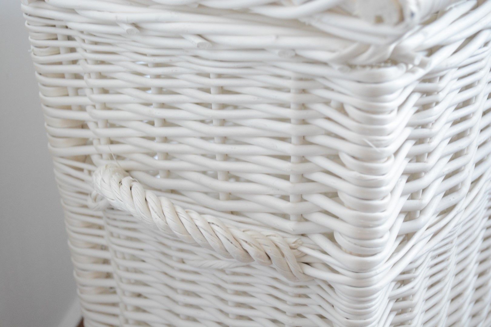 KOSZ WIKLINOWY BIAŁY PROSTOKĄT POJEMNIK Z WIKLINY Marka inna