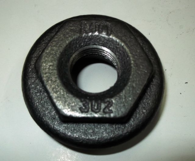 Redukcja grzejnika żeliwnego 5/4''x1/2'' LEWA 127 Typ korek