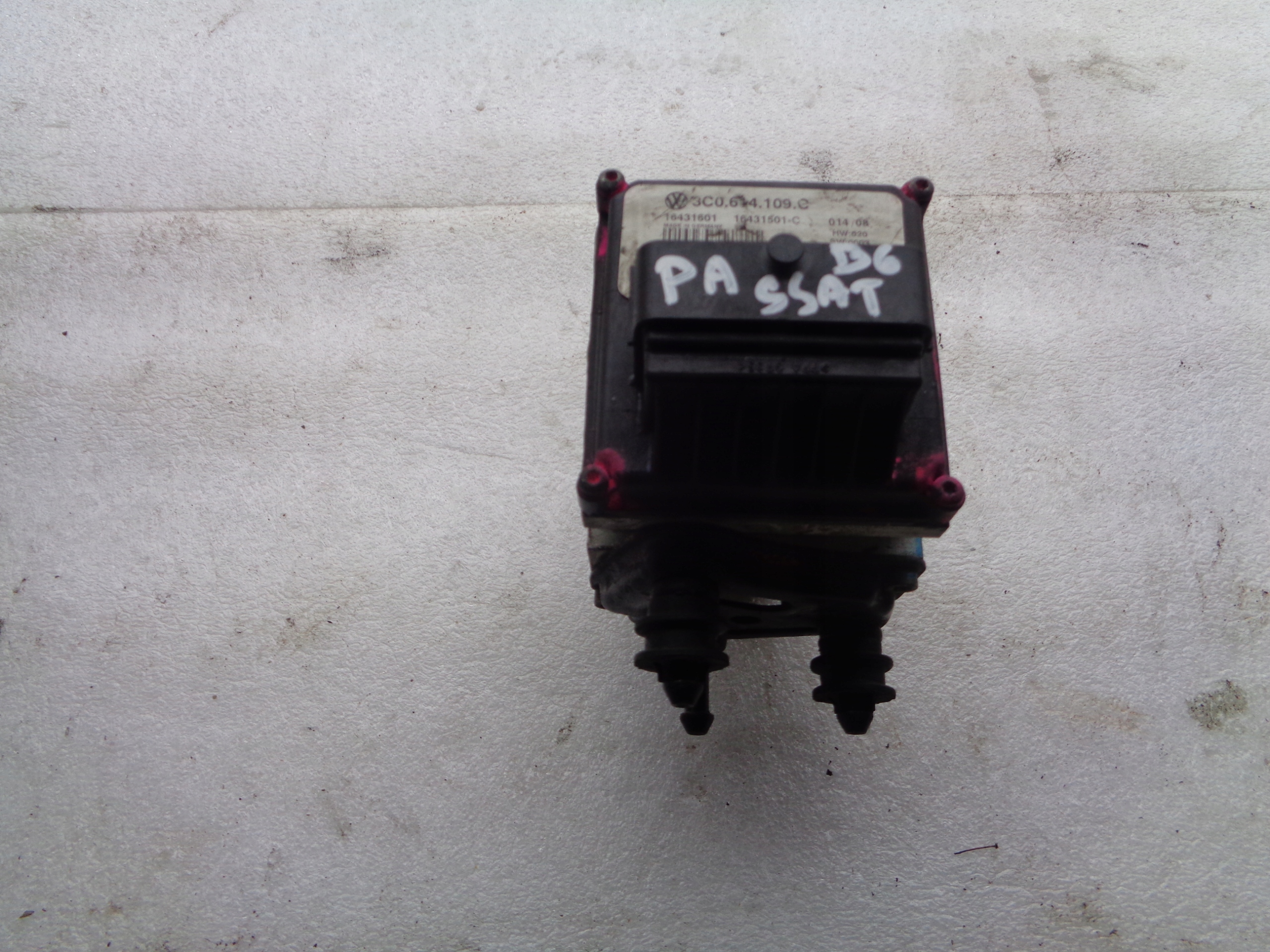volkswagen oe 3C0614109C насос ABS