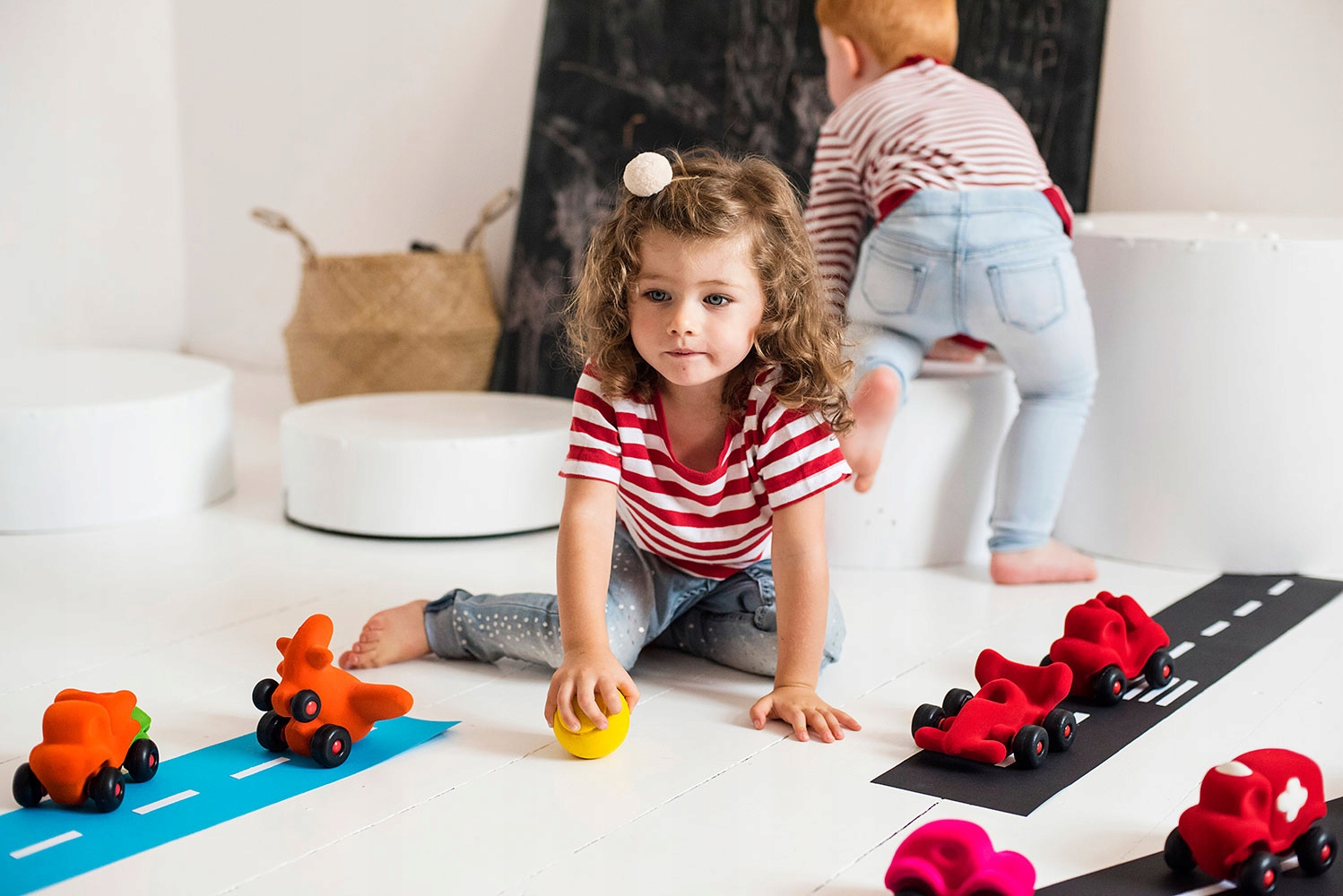 Rubbabu Samolot sensoryczny zielony MIKRO Płeć Chłopcy