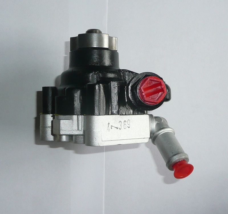 1357629 - НАСОС РУЛЕВОГО УПРАВЛЕНИЯ FORD MONDEO MK3 2.0 2.2 TDCI DI