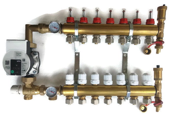 Rozdělovač 2 s čerpací skupinou Wilo pro podlahovku!