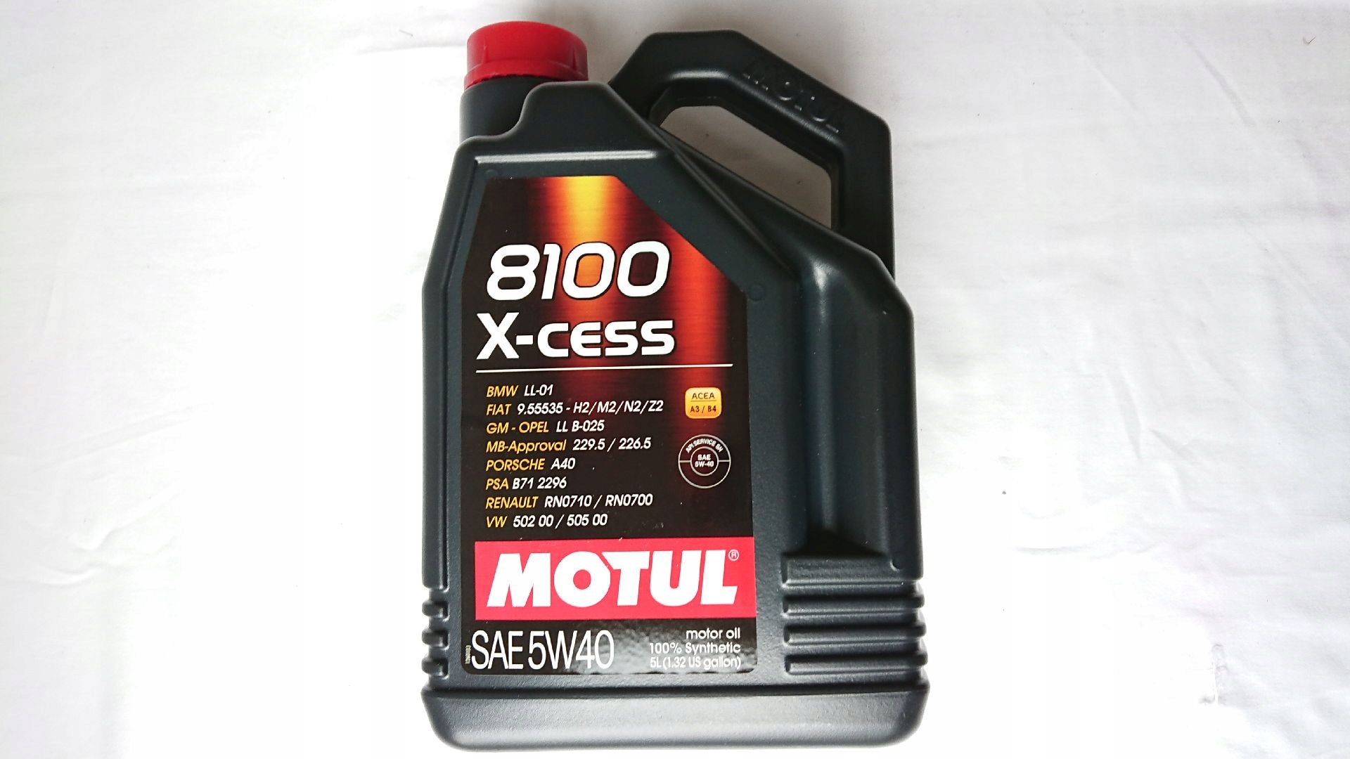 OLEJ MOTUL 8100 X-cess 5W-40 5L SYNTETYK 102870 za 164 zł z Łódź -   - (7549968954)