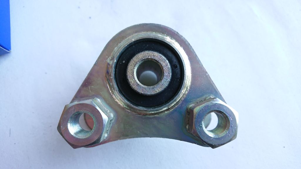 PODUSZKA SILNIKA TYLNA PEUGEOT BOXER 1.9 2.5 2.8 Producent części SWAG