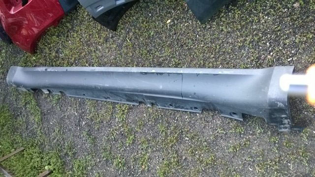 BMW X6 listwa progowa lewa 51777176233105034US