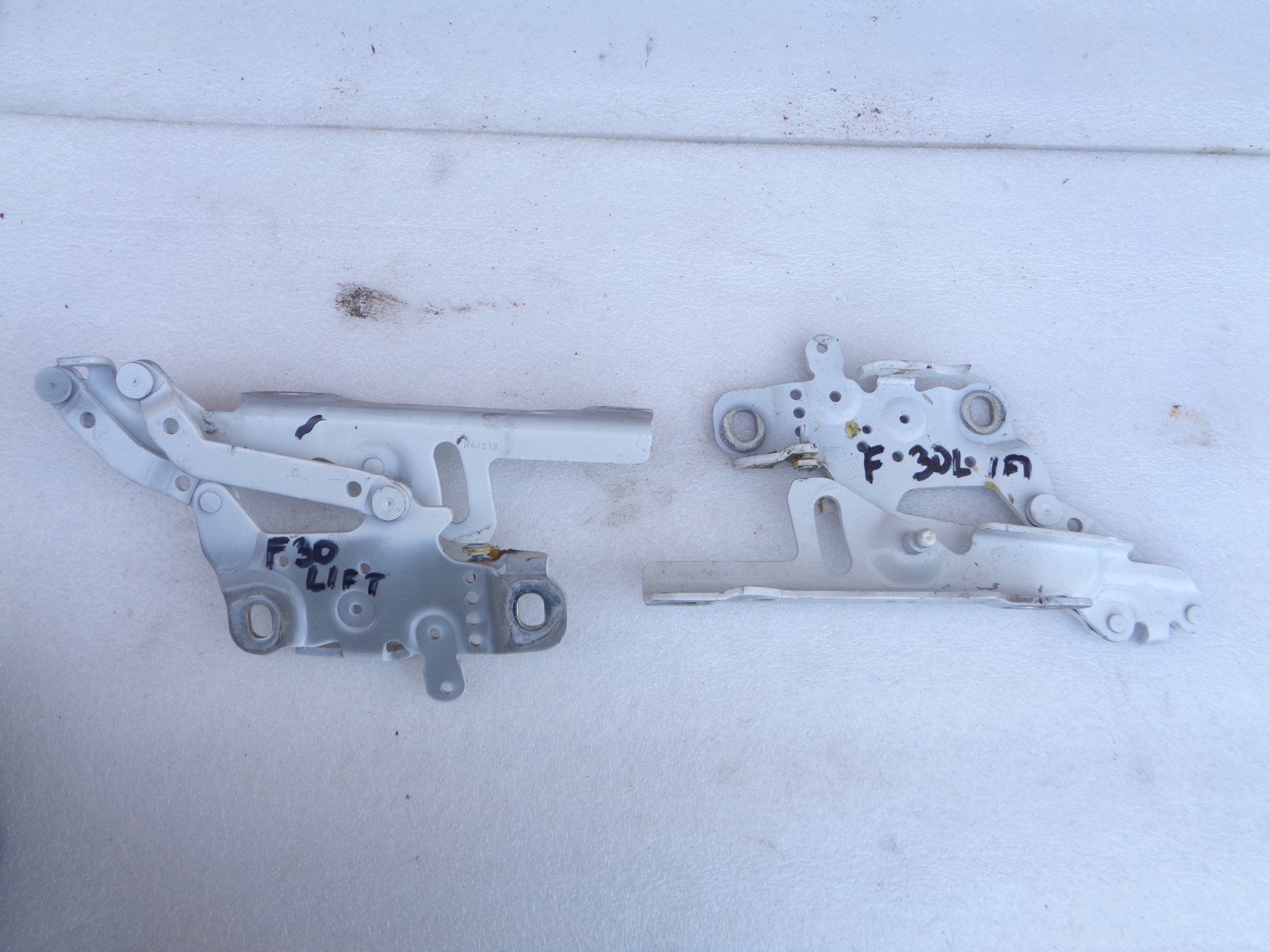 Петли капота BMW 3 F30 F31 РЕСТАЙЛИНГ