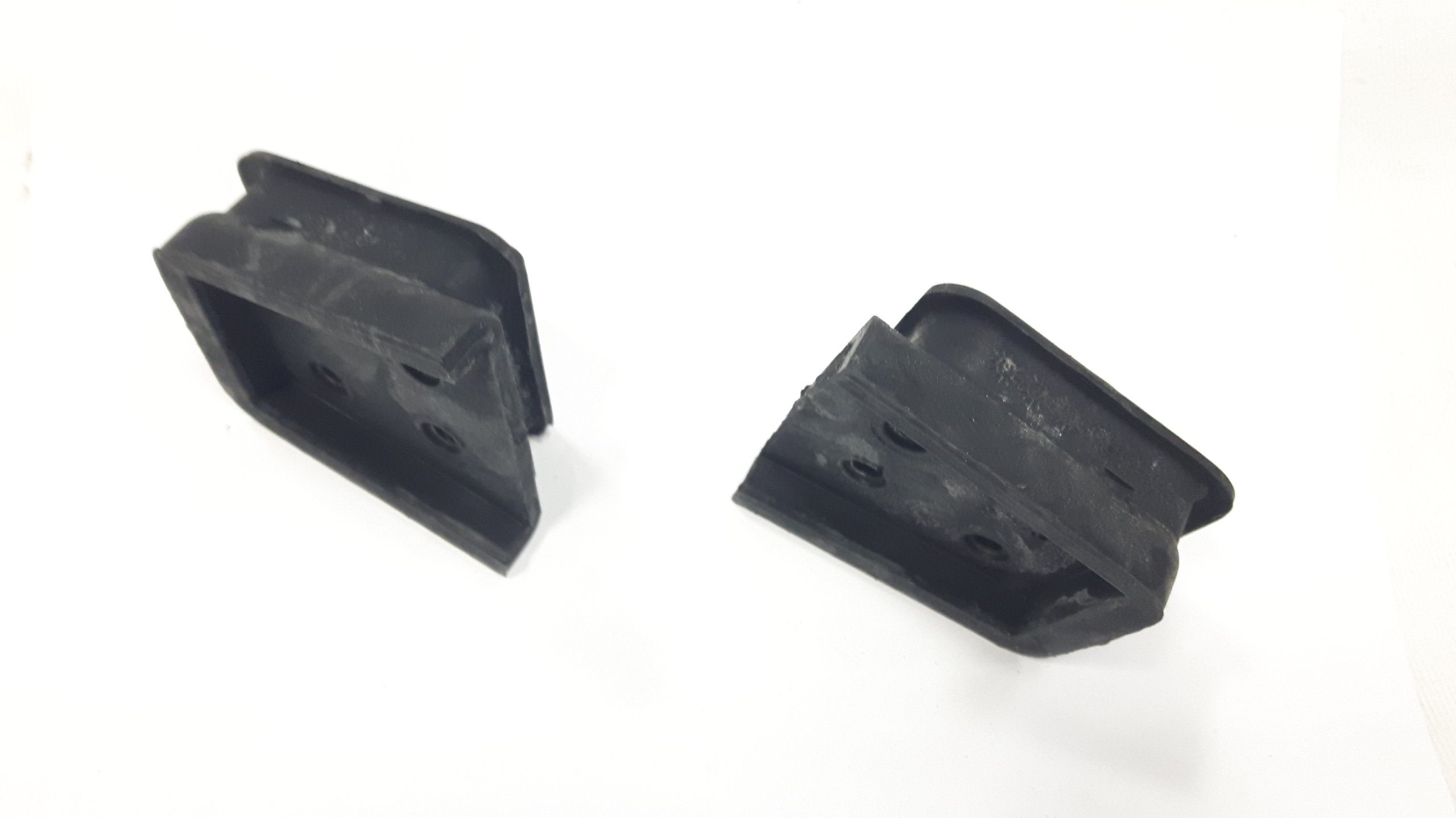 PODUSZKA BOCZNA 2SZT RESOR P PLASTIK SPRINTER 06