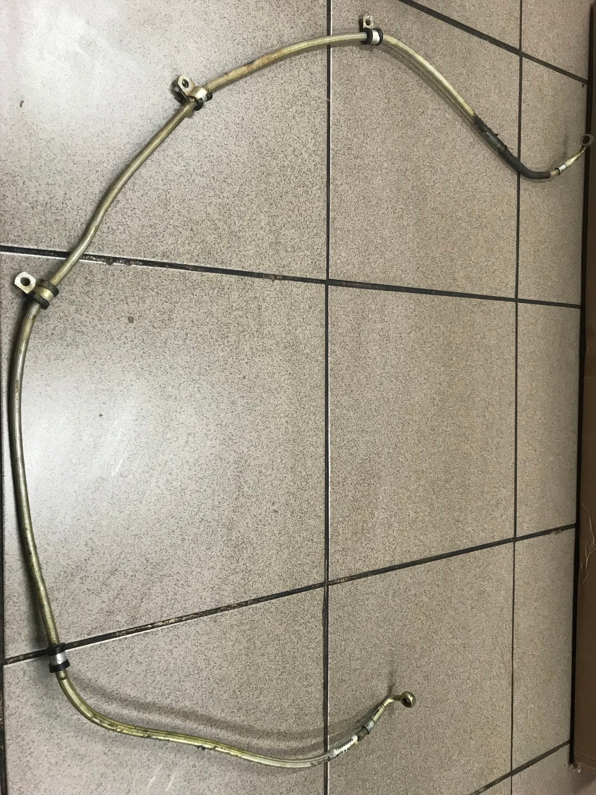 1 - CAN AM OUTLANDER 800 RENEGADE ТОРМОЗНАЯ ТРУБА 5