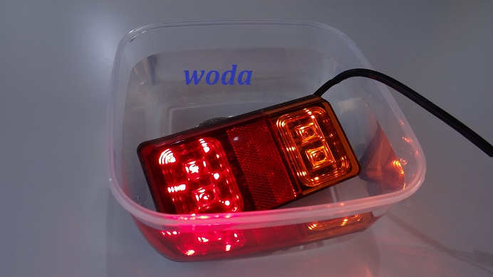 LAMPA ZESPOLONA DIODOWA PRZYCZEPY LAWETY LAMPY LED Waga produktu z opakowaniem jednostkowym 0.65 kg