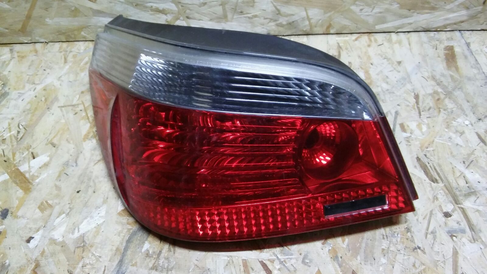 ФАРА ЛЕВА ЗАДНЯЯ ЗАД. BMW 5 E60 СЕДАН 03-10