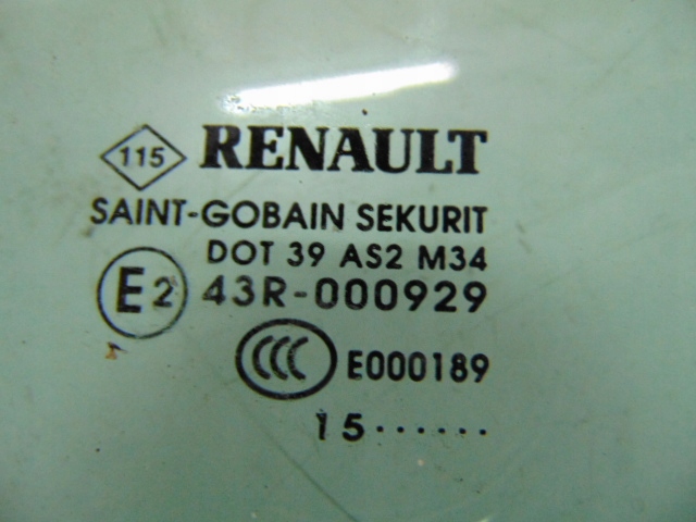 Стекло двери правое заднее RENAULT TALISMAN седан 2015R