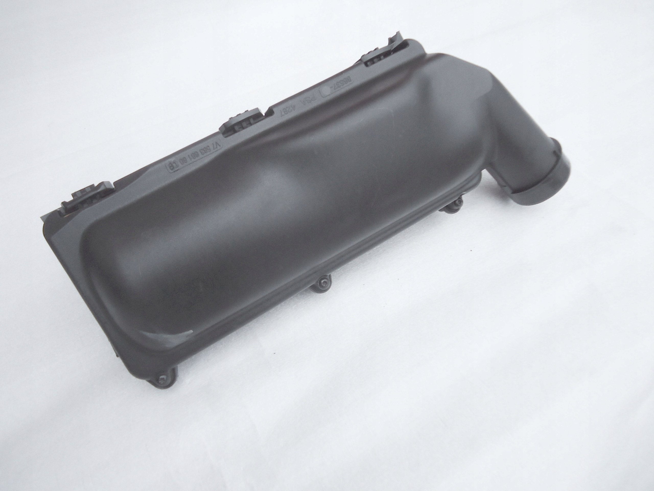 CITROEN DS3 DS4 C4 1,6THP GTI OBUDOWA FILTRA Typ silnika Benzyna