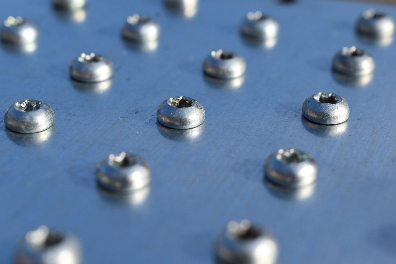 WKRĘTY CIESIELSKIE DO ŁĄCZNIKÓW 5x50 TORX 250szt Opakowanie sztuki