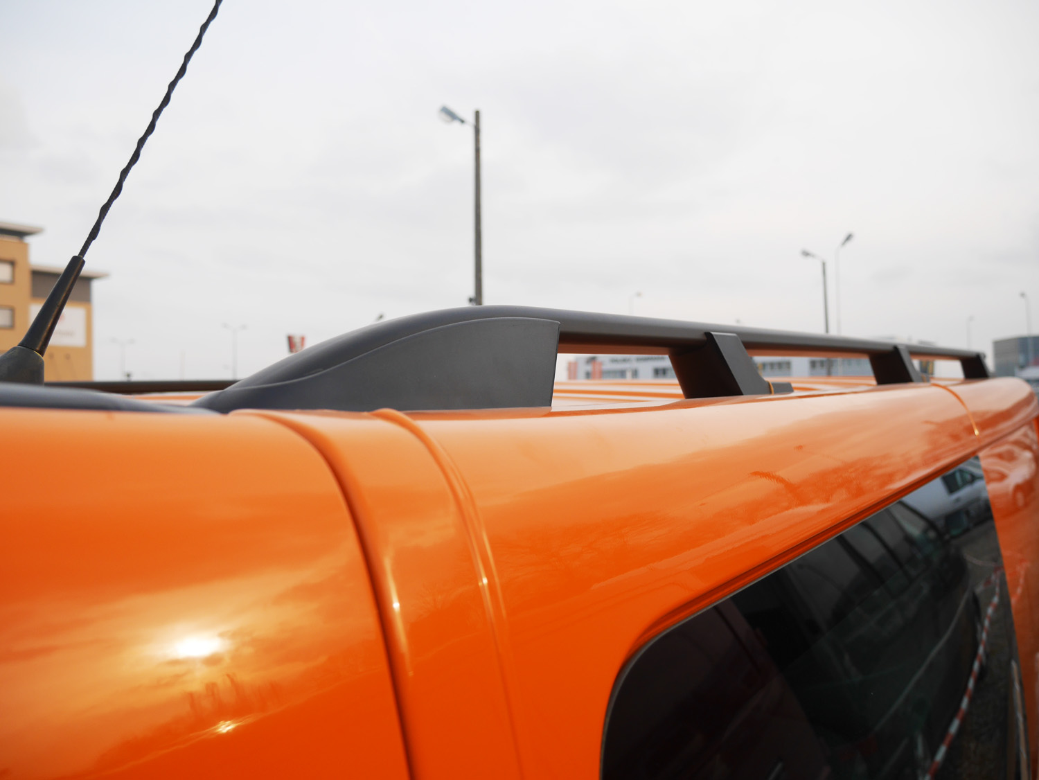 Relingi dachowe Opel Vivaro Renault Trafic LONG Part number 6121931LB