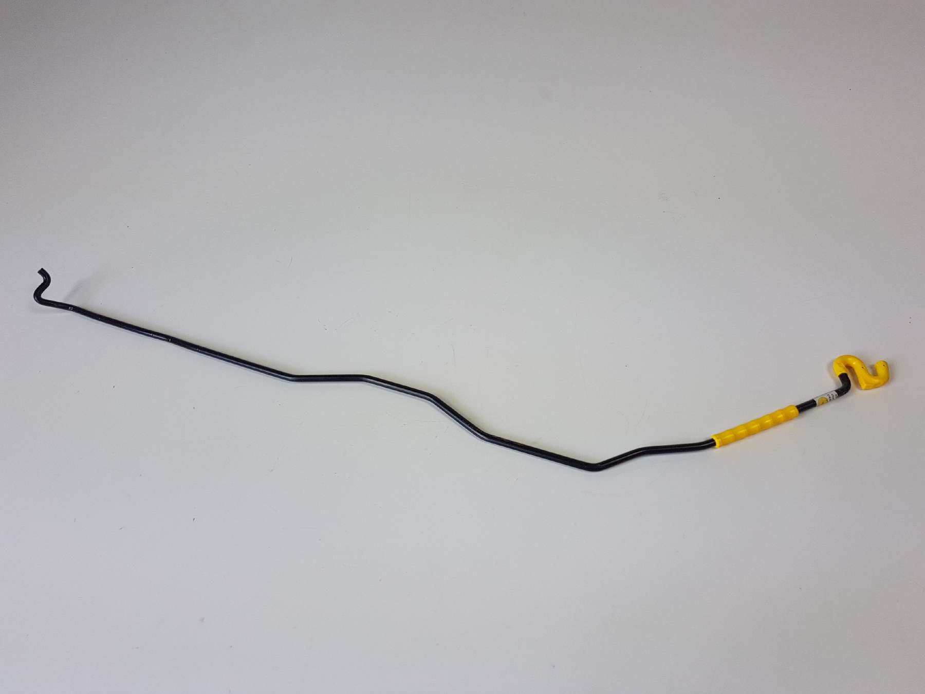 VW JETTA VII США ПРОВОД ОПОРА КАПОТА