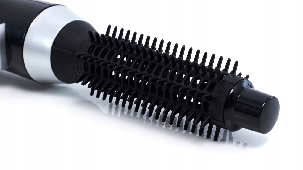 LOKÓWKO SUSZARKA DO WŁOSÓW MOCNA DOMOWA REGULOWANA Model LOKÓWKO SUSZARKA DO WŁOSÓW MOCNA DOMOWA REGULOWANA