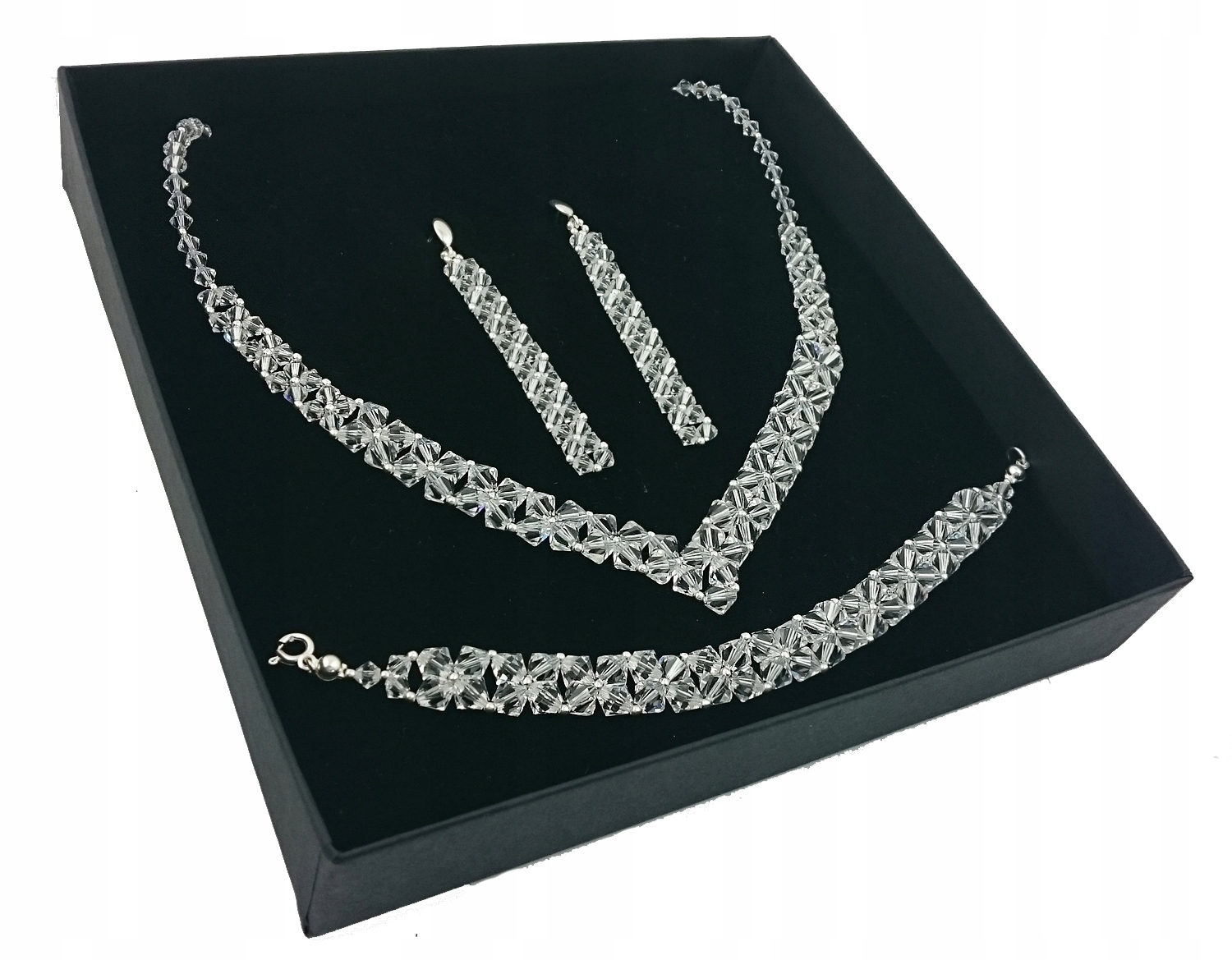 

Komplet z kryształów Swarovski 1673
