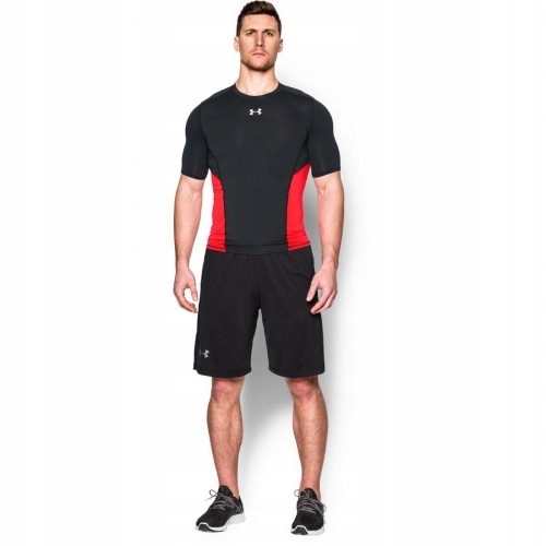 UA Twist Flight Comp Koszulka M -25% Dekolt okrągły