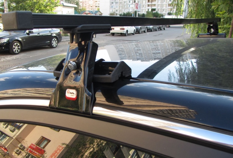 Bagażnik bazowy Amos Mercedes Vito,Iano,Sprinter Producent AMOS