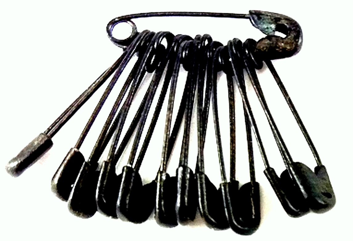 

Agrafki Małe 2cm 12szt Czarne Agrafka 20mm