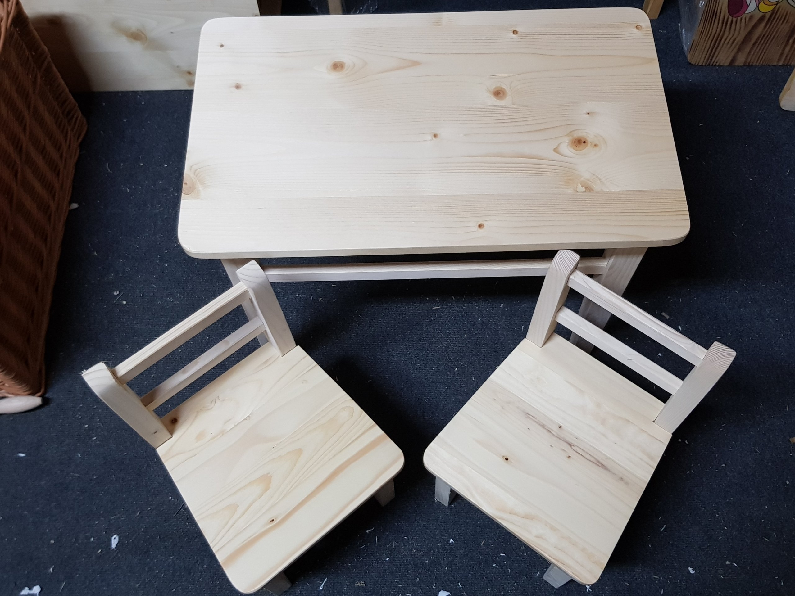  Дерев'яні меблі для дітей стіл + 2 стільчика!! Код виробника korbmax 