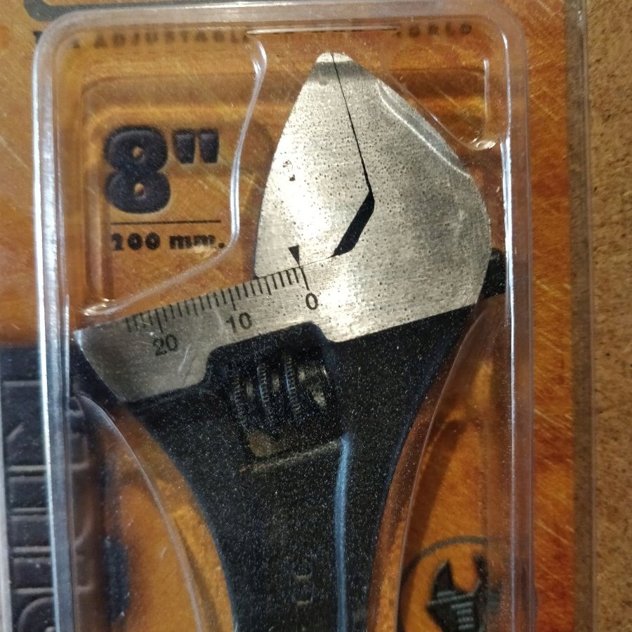 

Klucz nastawny Irega 99 8" 206mm