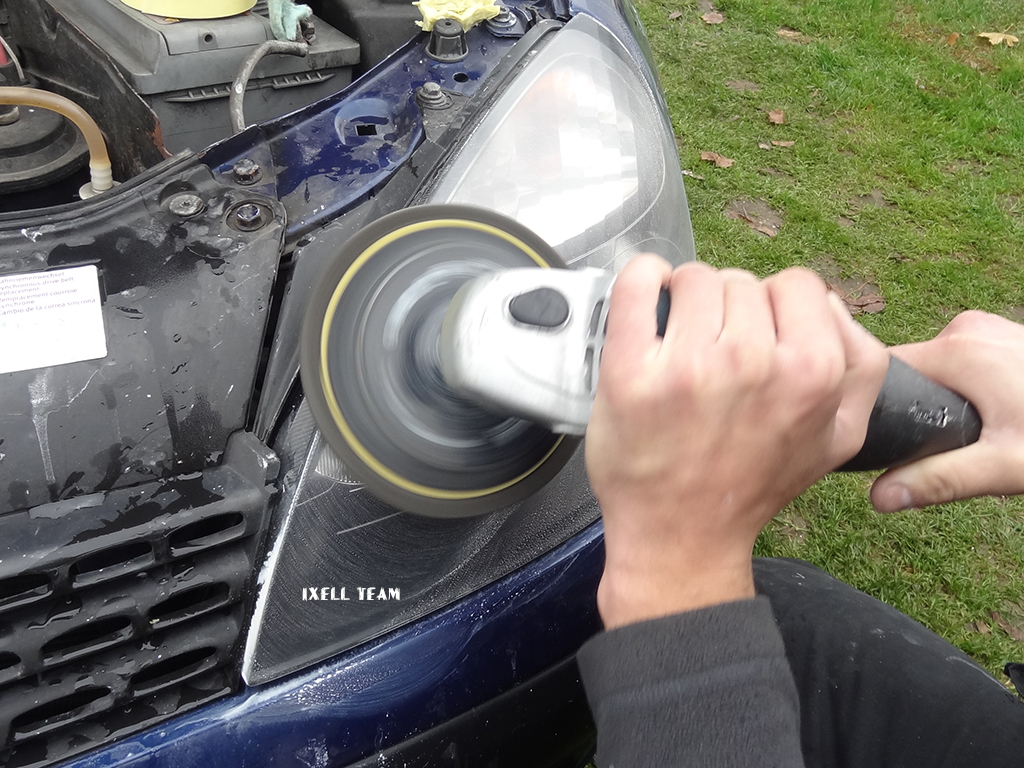 AUTOSOL SCRETCH POLERUJE PLASTIKOWE ELEMENTY 381 EAN (GTIN) 879408001694