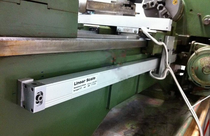 Odczyt cyfrowy 3 osie z 3 liniałami 5 mikron Kod producenta .