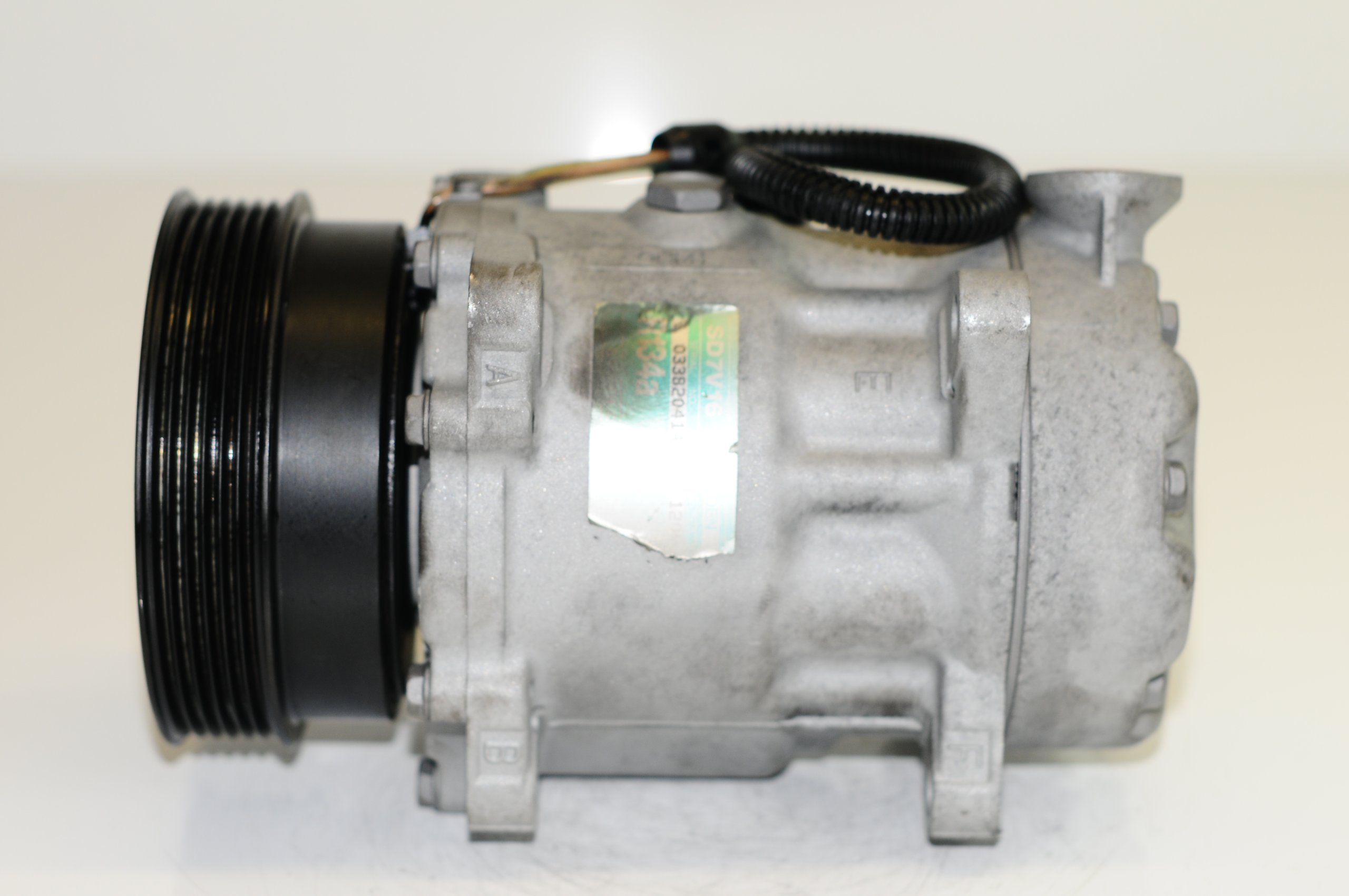 компрессор кондиционера CITROEN XM C8